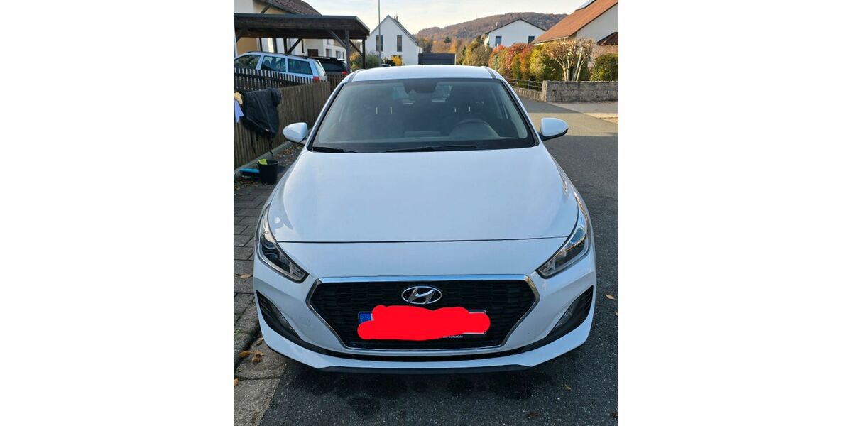 Hyundai i30 103.000 km 11.000 &euro; Deining 92364