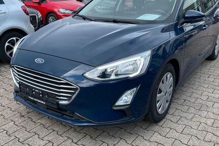 Ford Focus 134.618 km 8.995 € Stuttgart 70597
