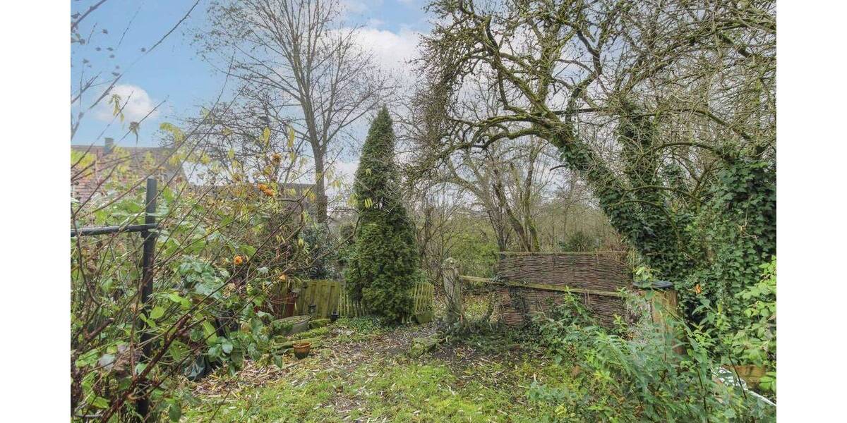 Doppelhaushälfte Horb am Neckar Betra - 7 Zimmer, 168 m&sup2;, 226.000&euro; | Angebot:26331576