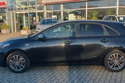 Kia ceed / Ceed 92.300 km 14.999 &euro; Bautzen 02625