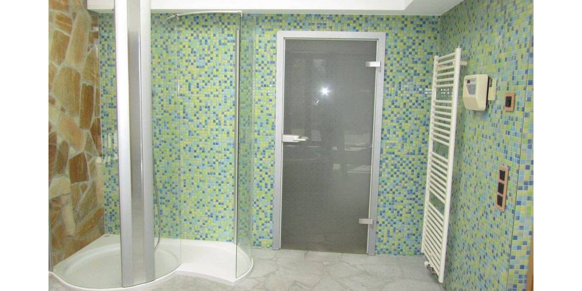 Etagenwohnung Gera Bieblach-Ost - 4 Zimmer, 198 m&sup2;, 1.500&euro; | Angebot:26891815