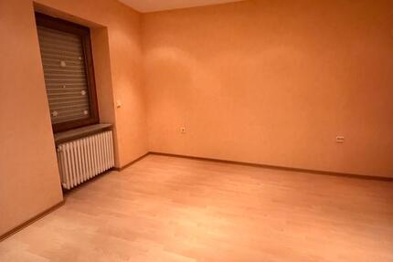 Haus Sulzbach (Saar) - 5 Zimmer, 120 m&sup2;, 1.250&euro; | Angebot:26044741