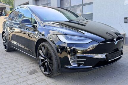 Tesla Model X 28.500 km 43.950 &euro; Tünsdorf 66693
