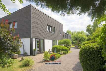 Haus zum Kaufen in Krefeld 690.000 € 120 m² 6 zimmer