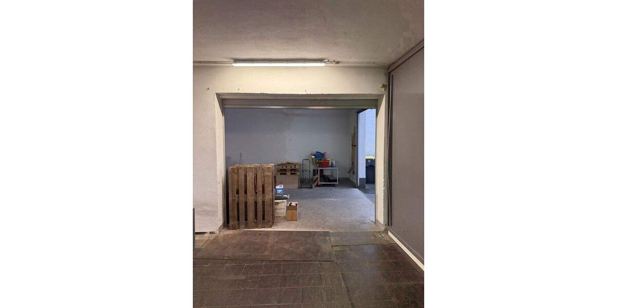 Gewerbefläche mit Rolltor & Starkstrom - Hemer-Deilinghofen zimmer