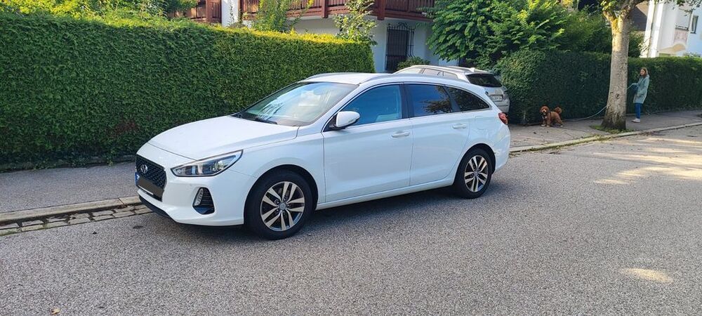 i30