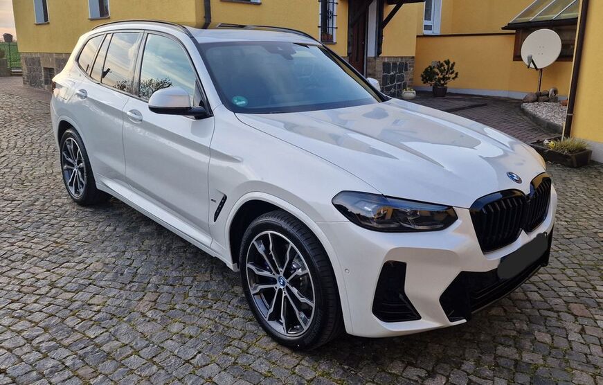 BMW X3 28.800 km 48.000 € Leisnig 04703