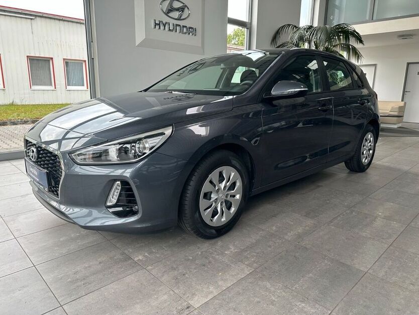 i30