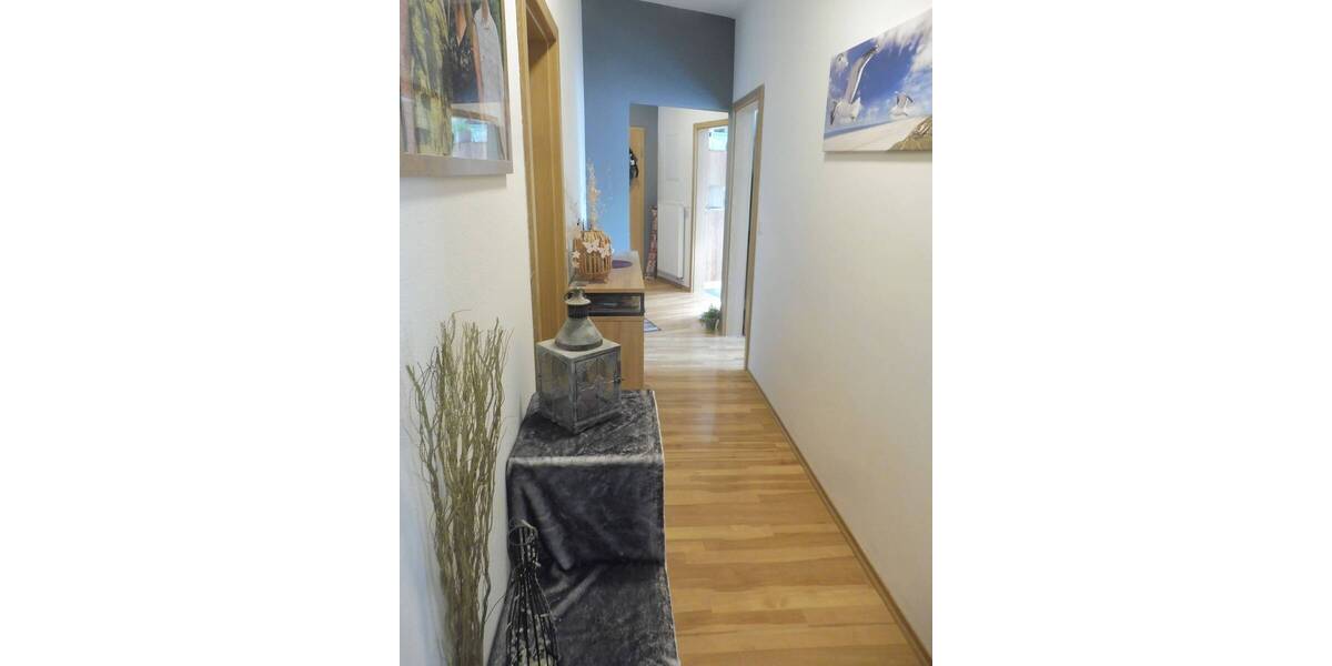 Etagenwohnung Neustadt an der Aisch Neustadt - 3 Zimmer, 94 m&sup2;, 345.000&euro; | Angebot:25997329