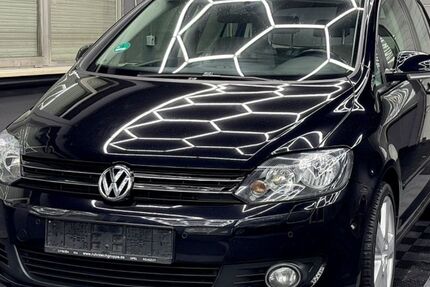 VW Golf 121.400 km 5.900 &euro; Garching an der Alz 84518