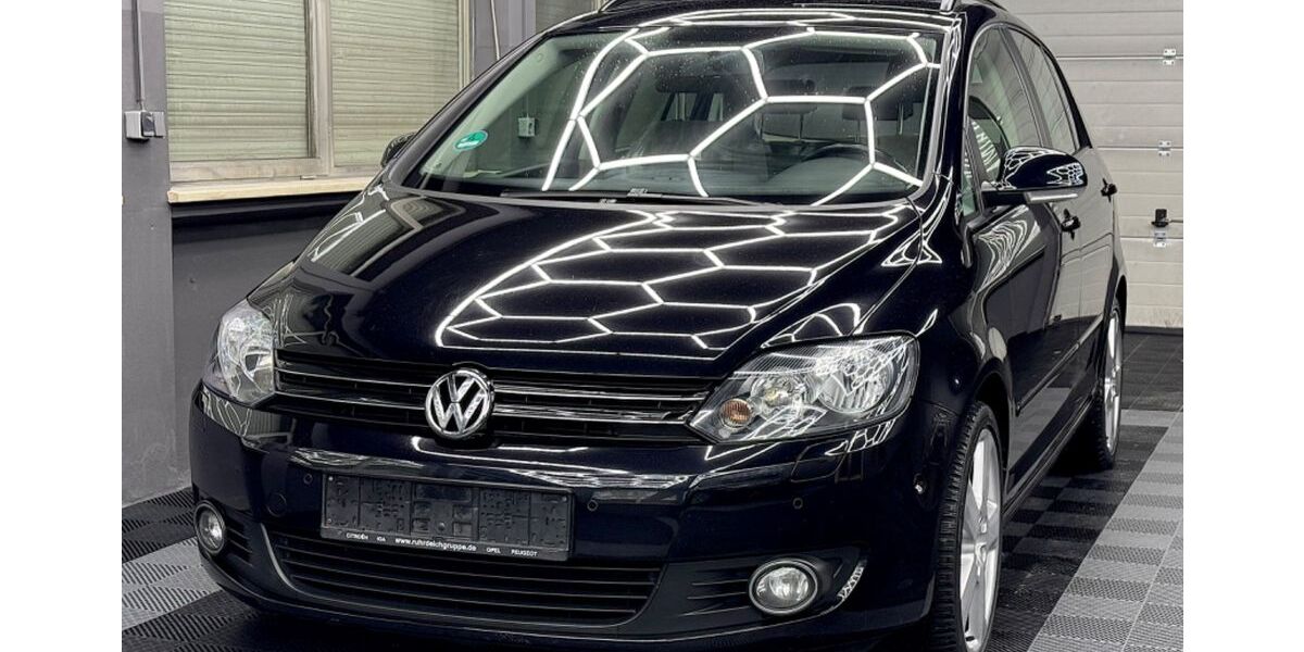 VW Golf 121.400 km 5.900 &euro; Garching an der Alz 84518