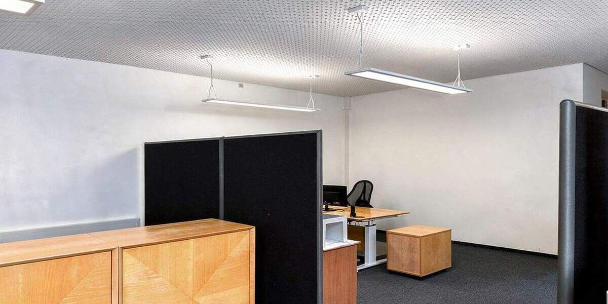 Gewerbeobjekt Kirchzarten - 2 Zimmer, 124 m&sup2;, 1.364&euro; | Angebot:25361205