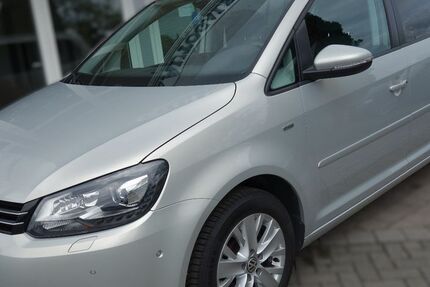 VW Touran 160.000 km 10.999 &euro; Herborn 35745
