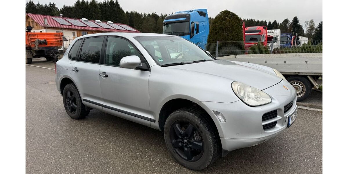 Porsche Cayenne 203.042 km 5.000 &euro; Egling 82544