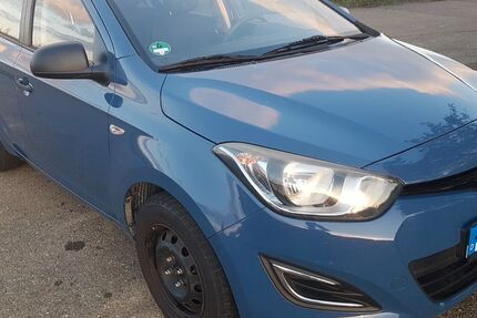 Hyundai i20 90.000 km 4.200 € Schwäbisch Gmünd 73529