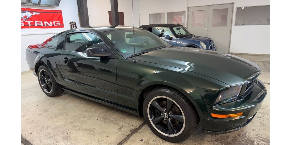 Ford Mustang 84.000 km 22.900 &euro; Schöneck 61137
