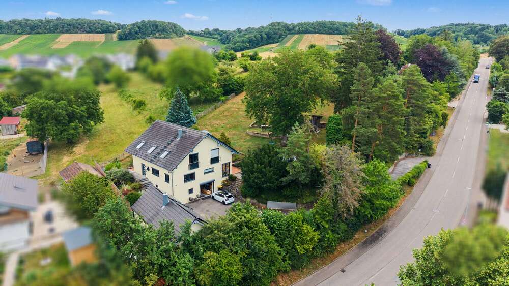 Einfamilienhaus Eppingen - 1 Zimmer, 208 m&sup2;, 899.000&euro; | Angebot:27070213