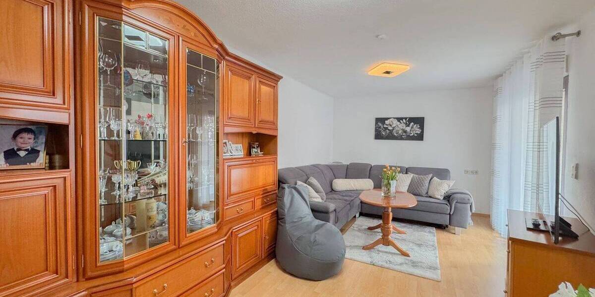 Mehrfamilienhaus, Wohnhaus Friesenheim - 8 Zimmer, 575.000&euro; | Angebot:26080263