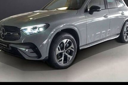 Mercedes-Benz GLC 300 9.300 km 75.890 &euro; Wiesbaden 65189