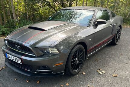 Ford Mustang 168.532 km 15.100 € Dülmen 48249