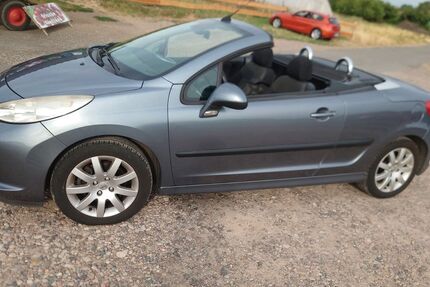 Peugeot 207 148.630 km 3.333 &euro; Wiesbaden 65193