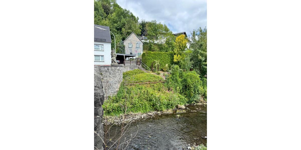 Einfamilienhaus Sundern (Sauerland) - 47.500&euro; | Angebot:27126217