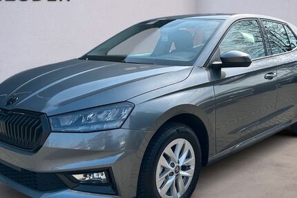 Skoda Fabia 3.500 km 16.250 &euro; Dresden 01237