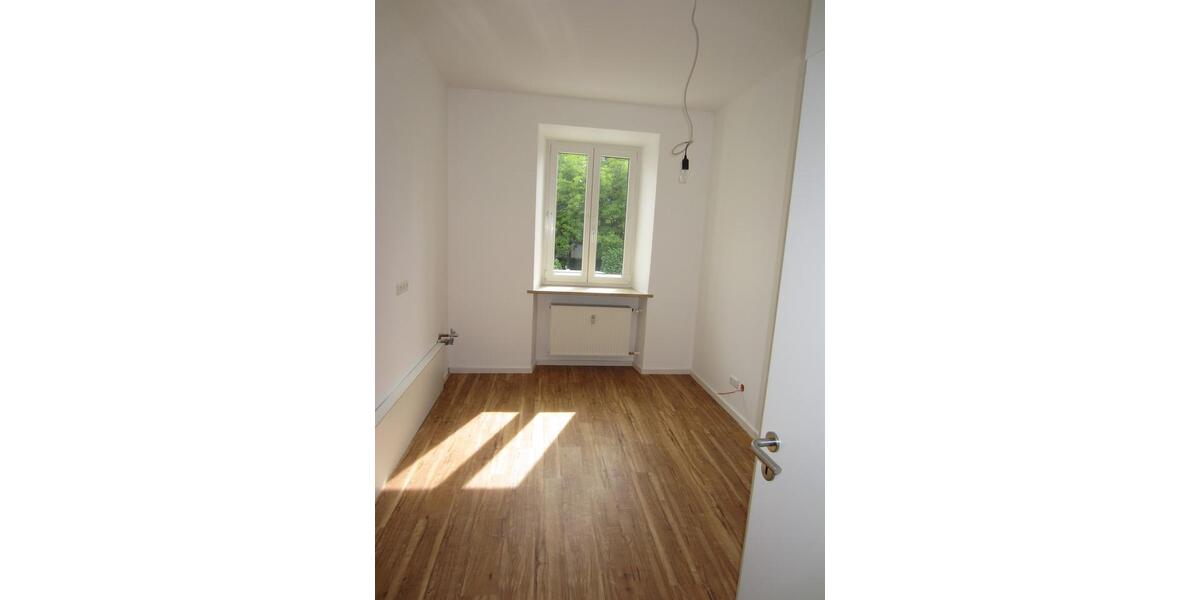 Gewerbeobjekt Penzberg - 1.350&euro; | Angebot:26235751