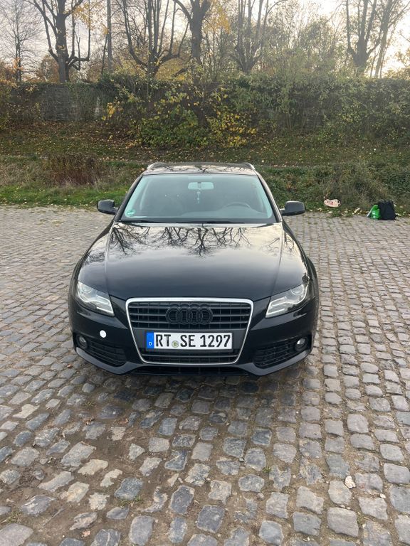 Audi A4 272.000 km 7.500 € Köln 50678