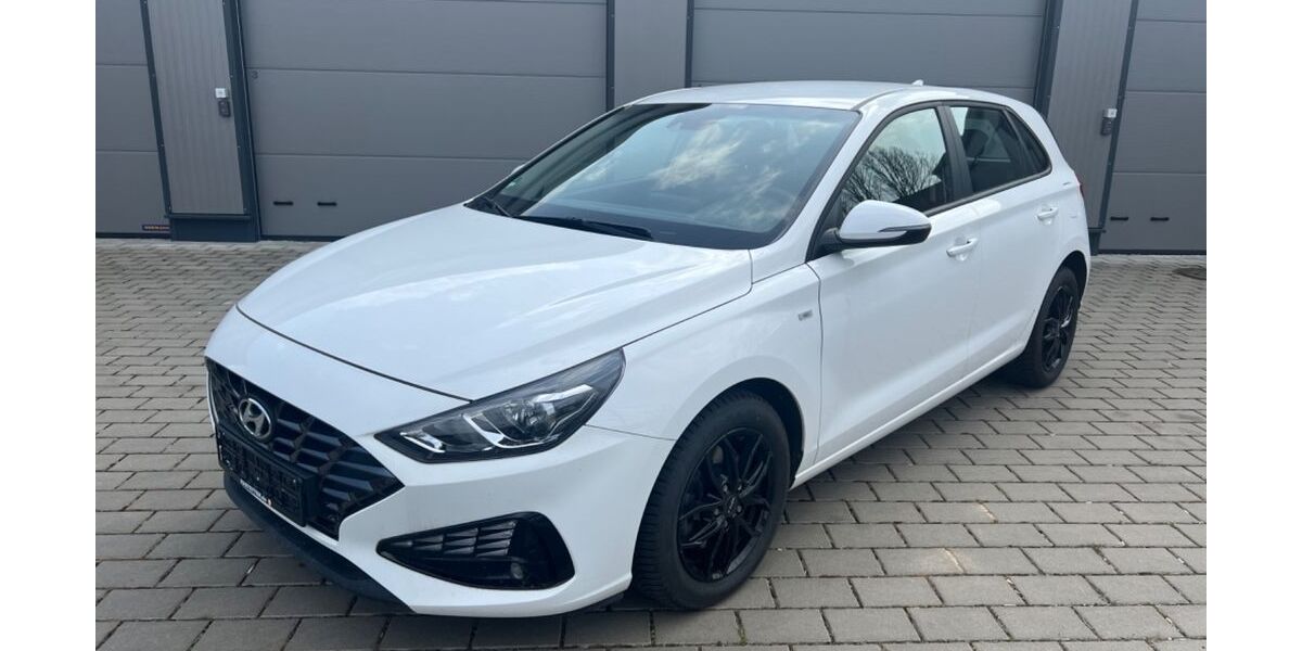 Hyundai i30 18.100 km 20.490 &euro; Volkach 97332
