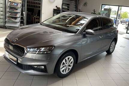 Skoda Fabia 7.789 km 16.990 &euro; Bannewitz 01728