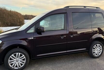 VW Caddy 106.000 km 21.850 &euro; Wermelskirchen 42929