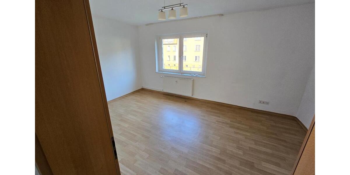 Etagenwohnung Spremberg - 1 Zimmer, 37 m&sup2;, 216&euro; | Angebot:23726716
