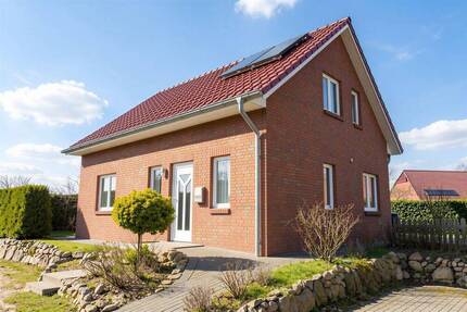 Haus Basedow - 3 Zimmer, 97 m&sup2;, 1.050&euro; | Angebot:26358936