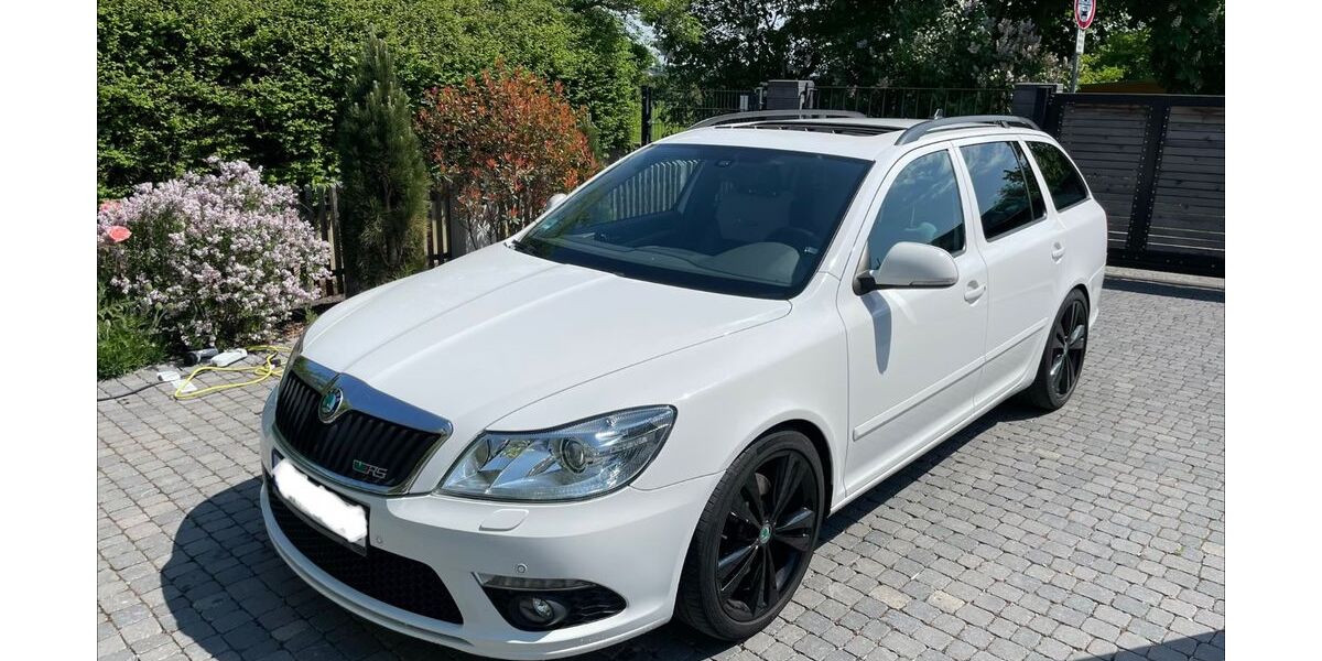 Skoda Octavia 108.900 km 9.900 &euro; Rutesheim 71277