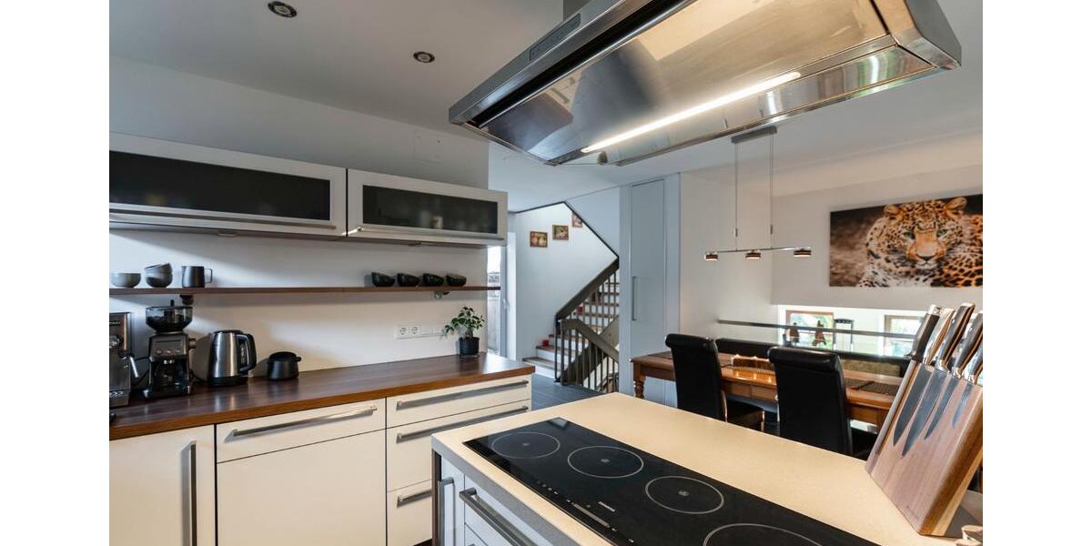 Reihenhaus Friedberg - 4 Zimmer, 130 m&sup2;, 1.800&euro; | Angebot:26205847