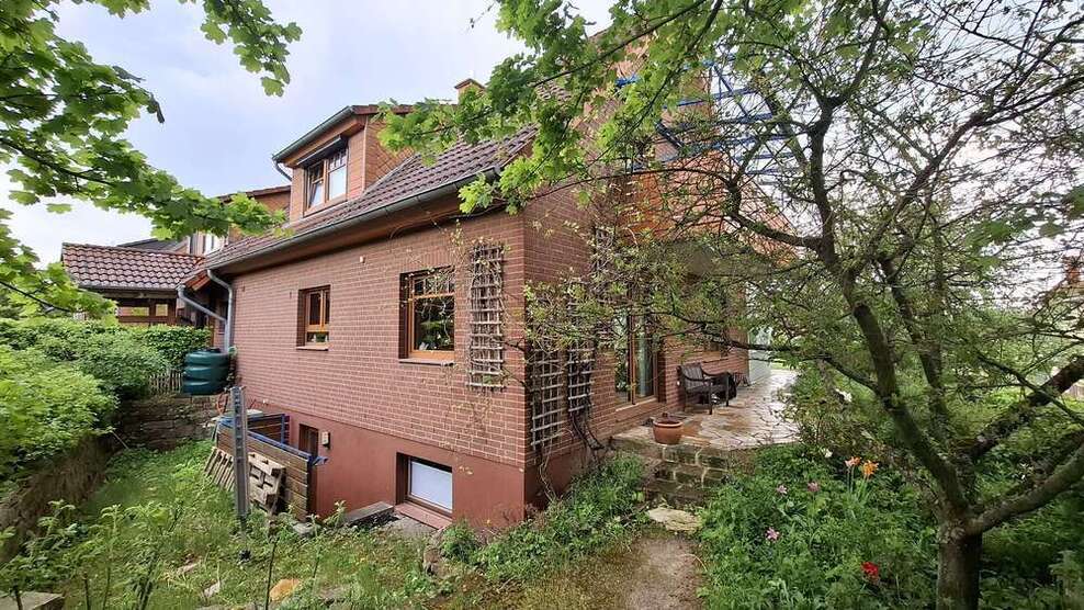 Haus zum Mieten in Rosdorf 1.900 € 173.05 m²