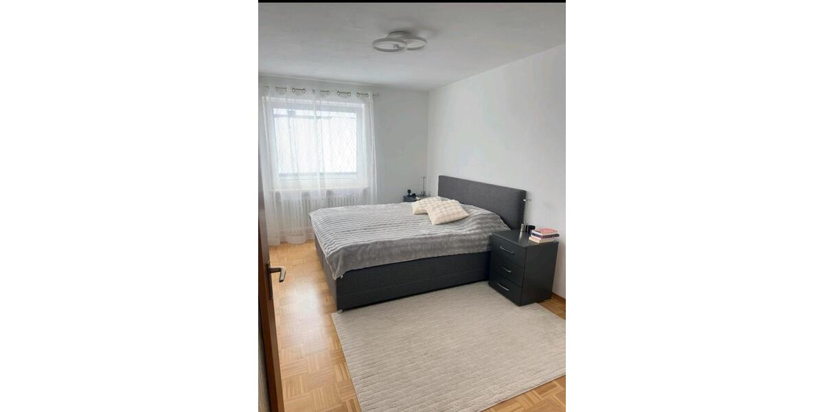 Erdgeschoßwohnung Marktredwitz - 5 Zimmer, 123 m&sup2;, 1.000&euro; | Angebot:25566441