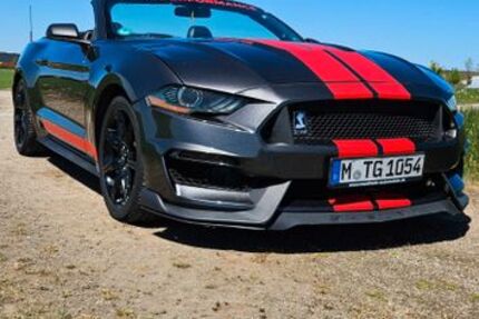 Ford Mustang 132.000 km 21.999 &euro; Haar 85540
