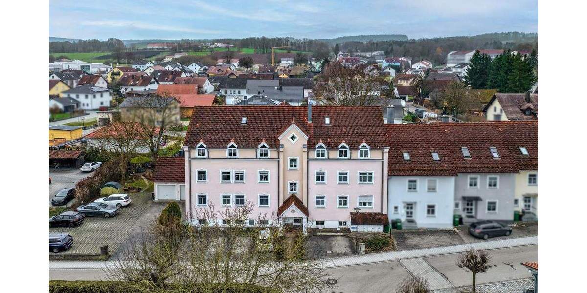 Etagenwohnung Nittenau - 3 Zimmer, 84 m&sup2;, 229.000&euro; | Angebot:25313677