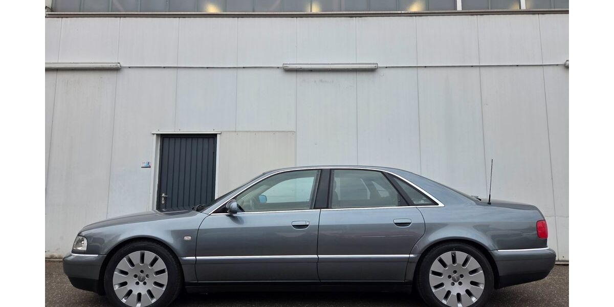 Audi A8 146.000 km 14.900 &euro; Hamburg 22419