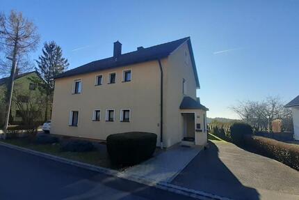 Haus Gößweinstein - 8 Zimmer, 166 m&sup2;, 349.000&euro; | Angebot:26898457