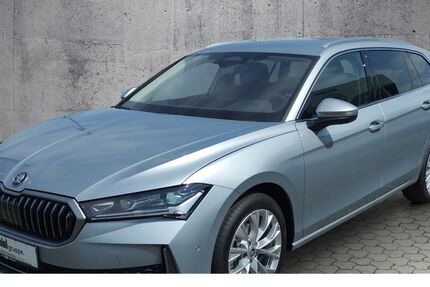 Skoda Superb 21.500 km 37.890 &euro; Paderborn 33104