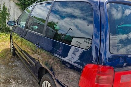 Seat Alhambra 134.000 km 4.300 &euro; Reutlingen 72768