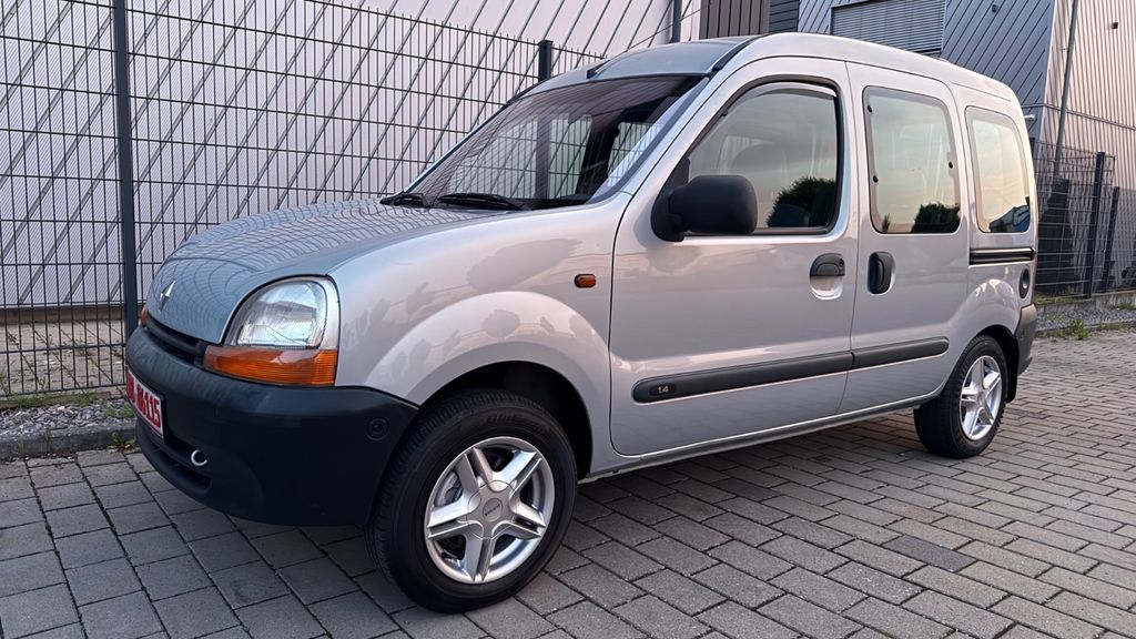 Renault Kangoo 32.000 km 6.800 &euro; Grafenau 71120