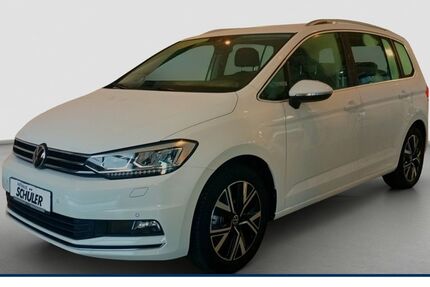 VW Touran 60.915 km 25.985 € Falkenstein 08223