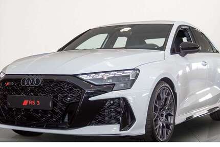Audi RS3 2.420 km 72.240 &euro; Diez 65582