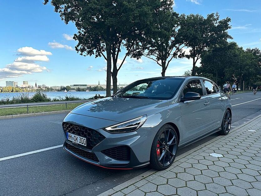 i30