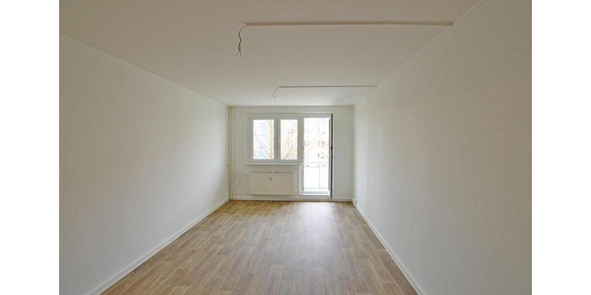 Etagenwohnung Sangerhausen - 4 Zimmer, 72 m&sup2;, 446&euro; | Angebot:26381074