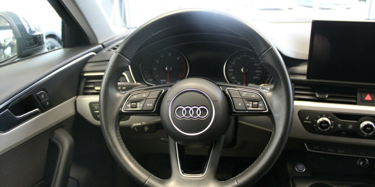 Audi A4 Avant 40 TFSI S TRONIC 67.560 km 23.980 &euro; Euskirchen 53881